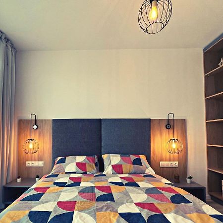 Panoramic Forest View Apartment Dumbravita  Екстериор снимка