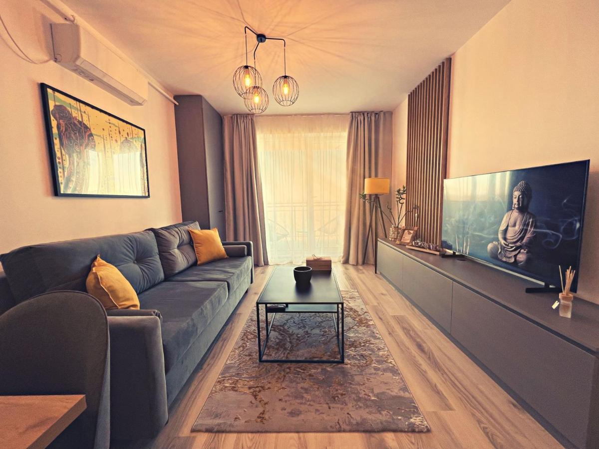 Panoramic Forest View Apartment Dumbravita  Екстериор снимка