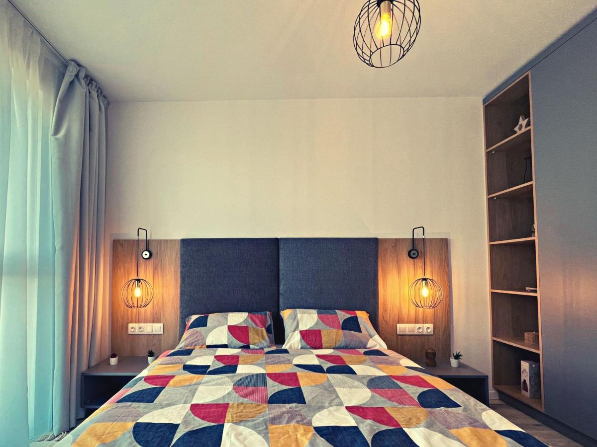 Panoramic Forest View Apartment Dumbravita  Екстериор снимка
