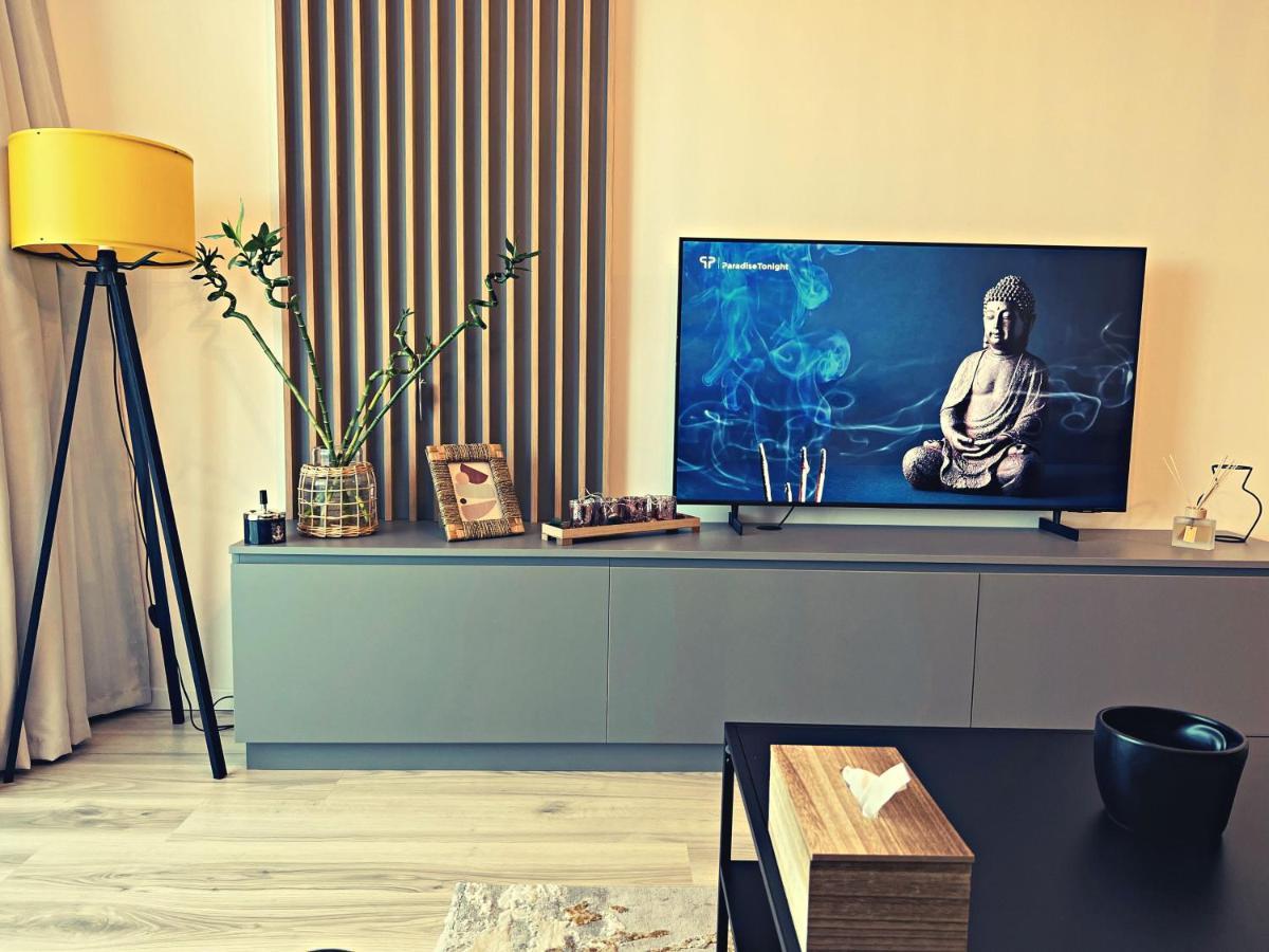 Panoramic Forest View Apartment Dumbravita  Екстериор снимка