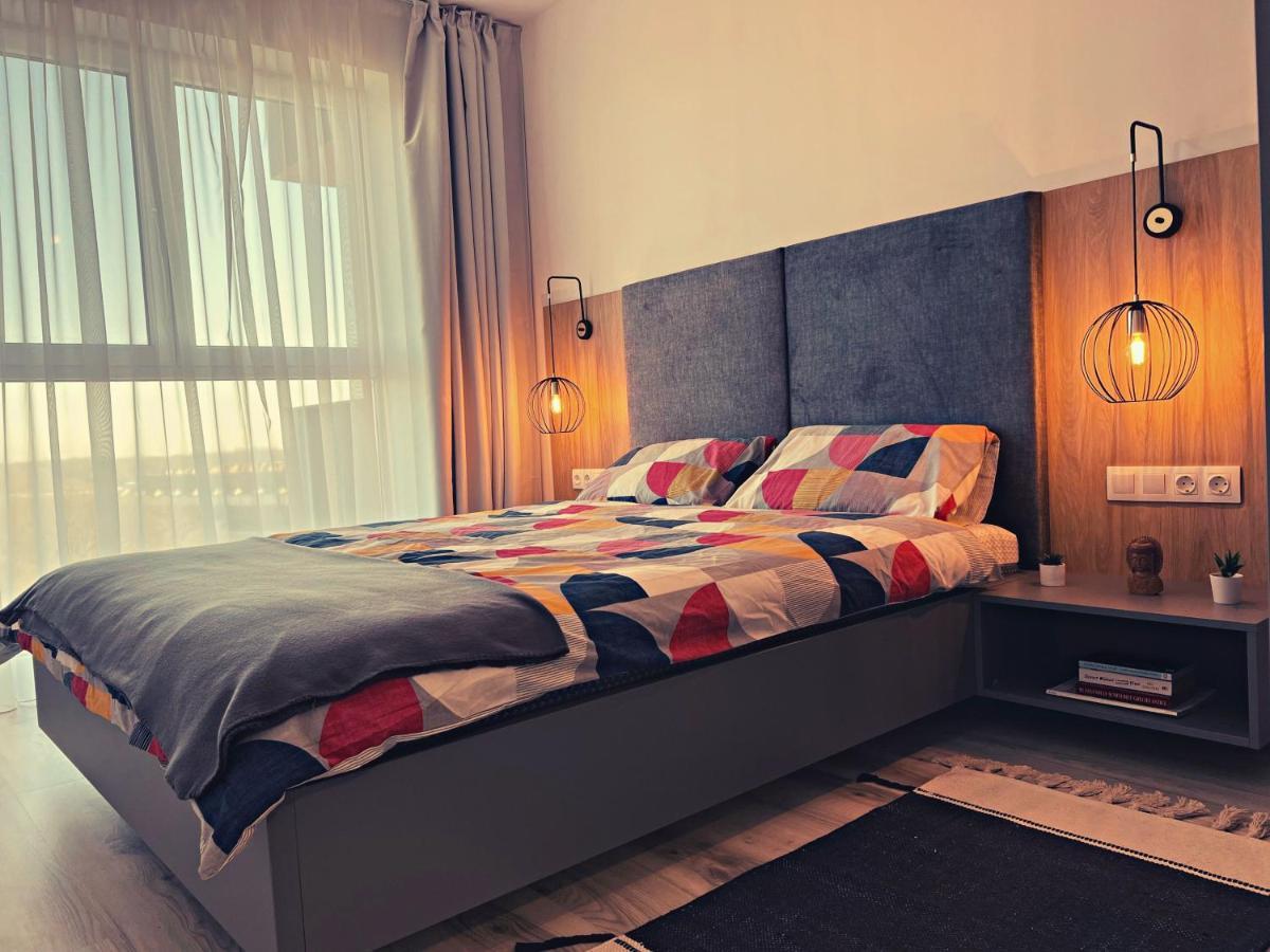 Panoramic Forest View Apartment Dumbravita  Екстериор снимка